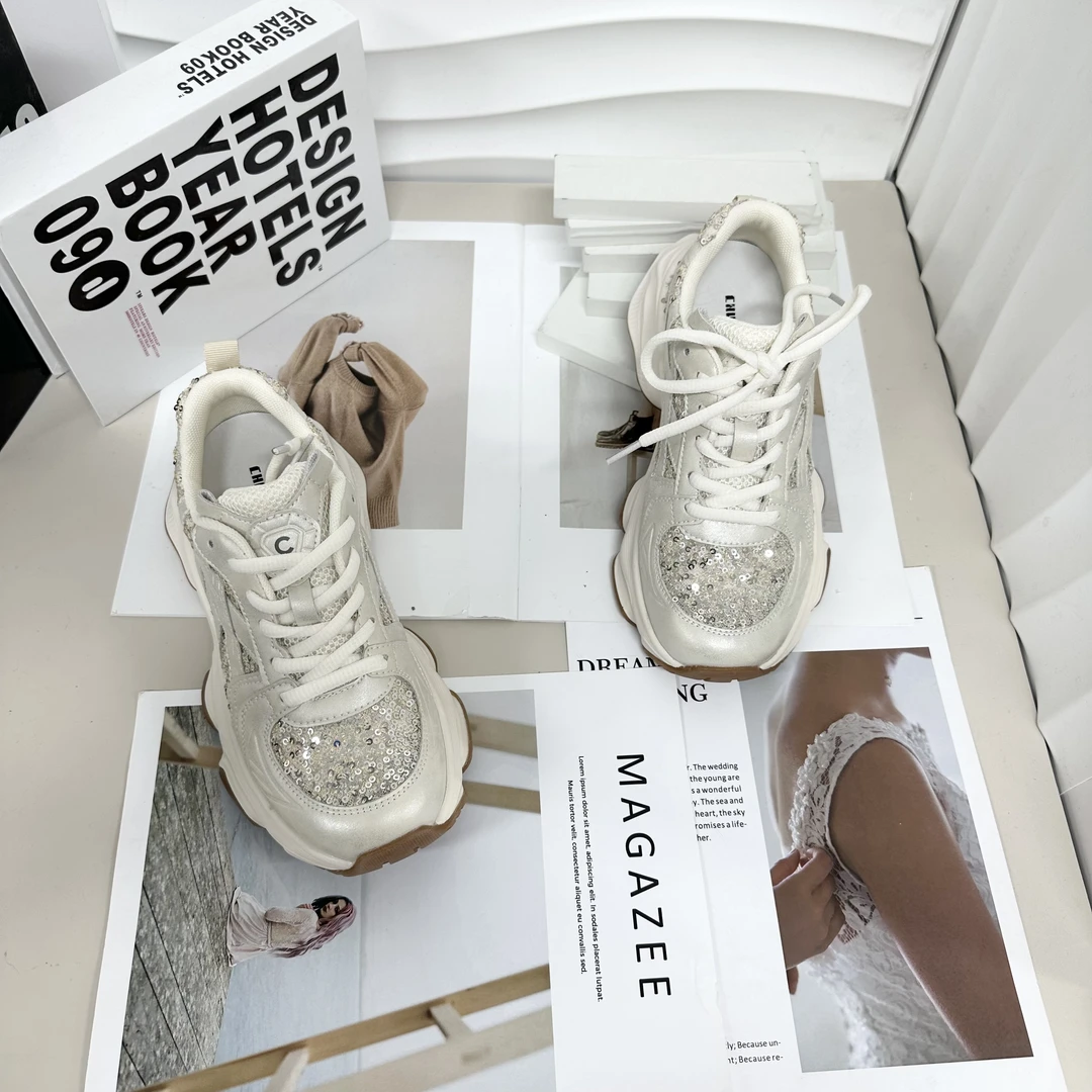 2024新款休闲百搭女款休闲鞋/CCGZ/C010