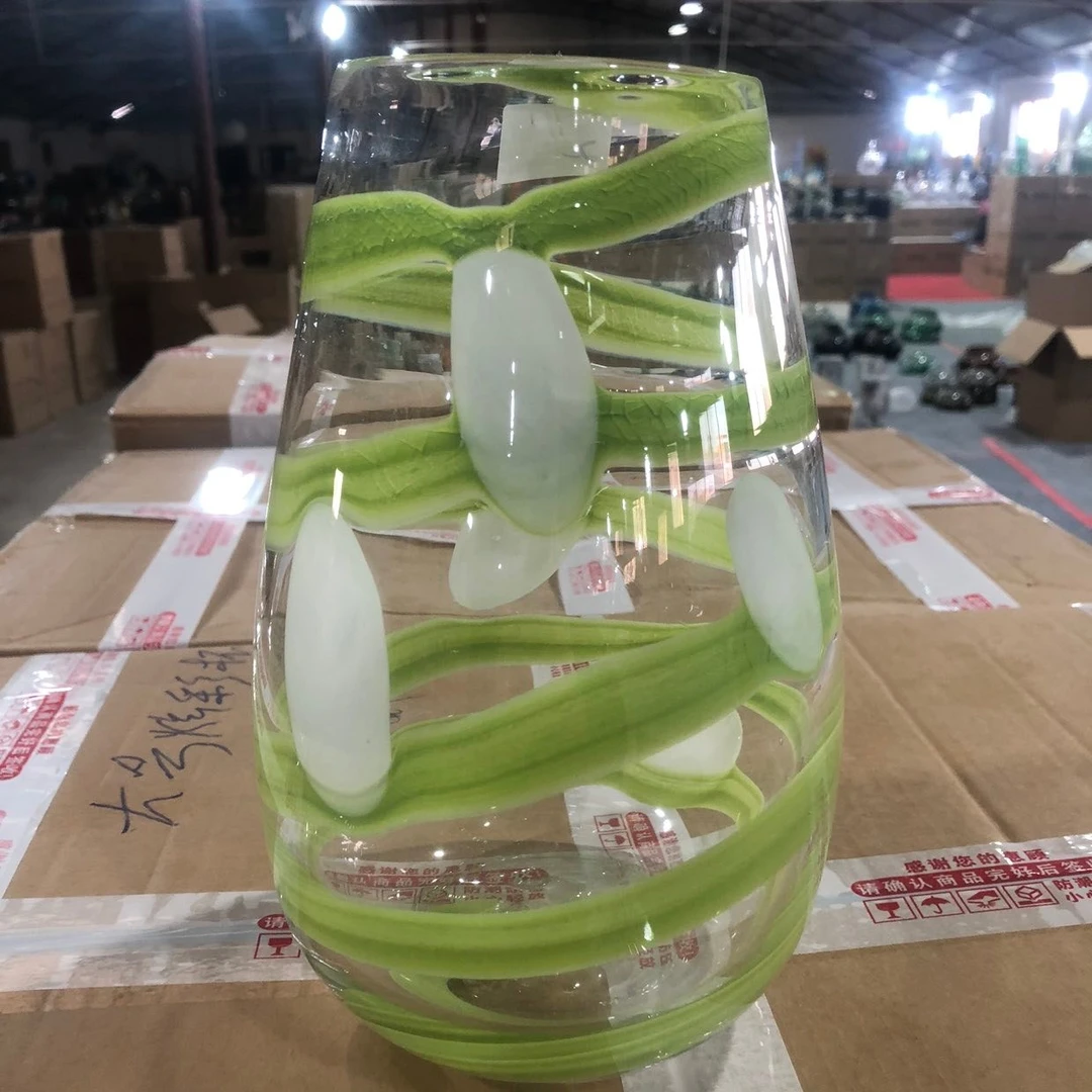 [K189]孤品郁金香花纹花瓶