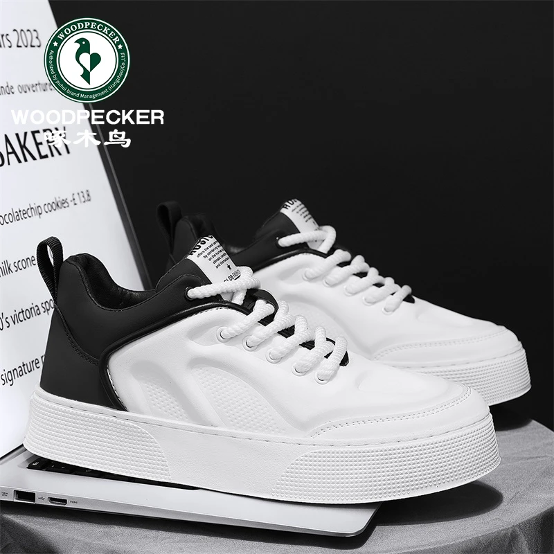 啄木鸟男鞋2024春季爆款男士软底轻便时尚厚底系带运动百搭个性男