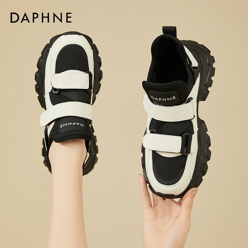 达芙妮魔术贴老爹鞋女款2024新款秋冬季加绒棉鞋厚底休闲运动鞋子