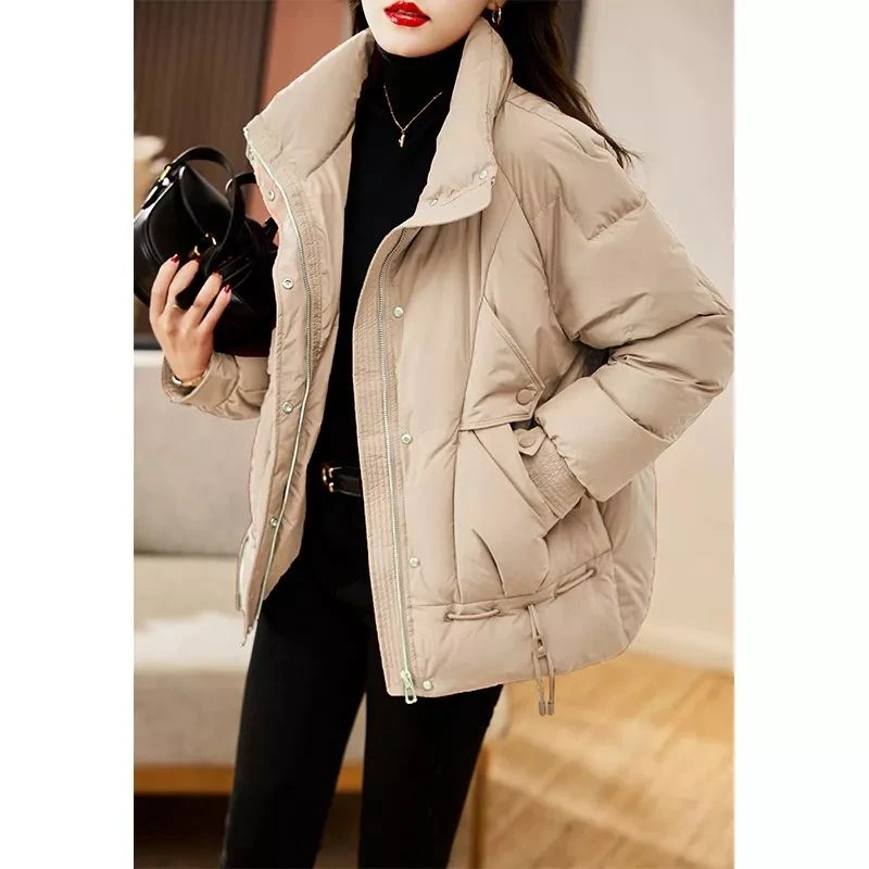 雪中飞红色羽绒服女短款20233新款时尚宽松显瘦加厚保暖设计感小