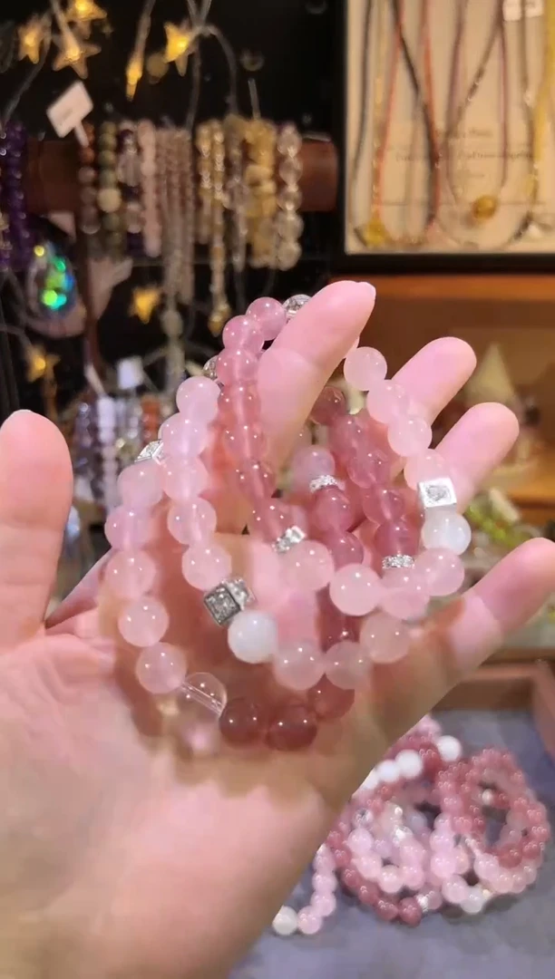 【闪购商品】水晶手链未镶嵌B315粉晶草莓晶手链