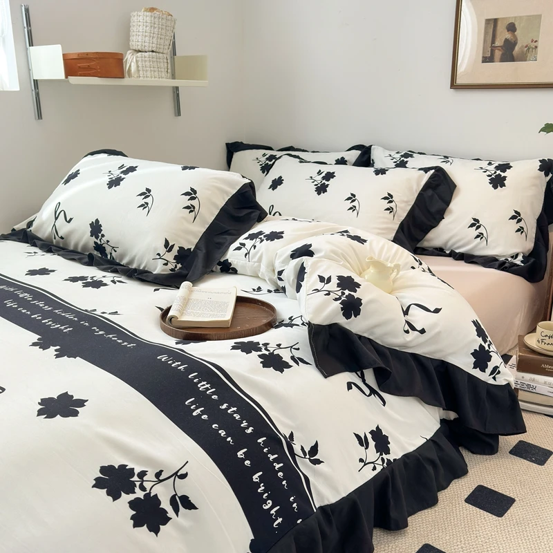 【西藏新疆包邮】韩版碎花水洗棉黑白花边印花四件套被套款