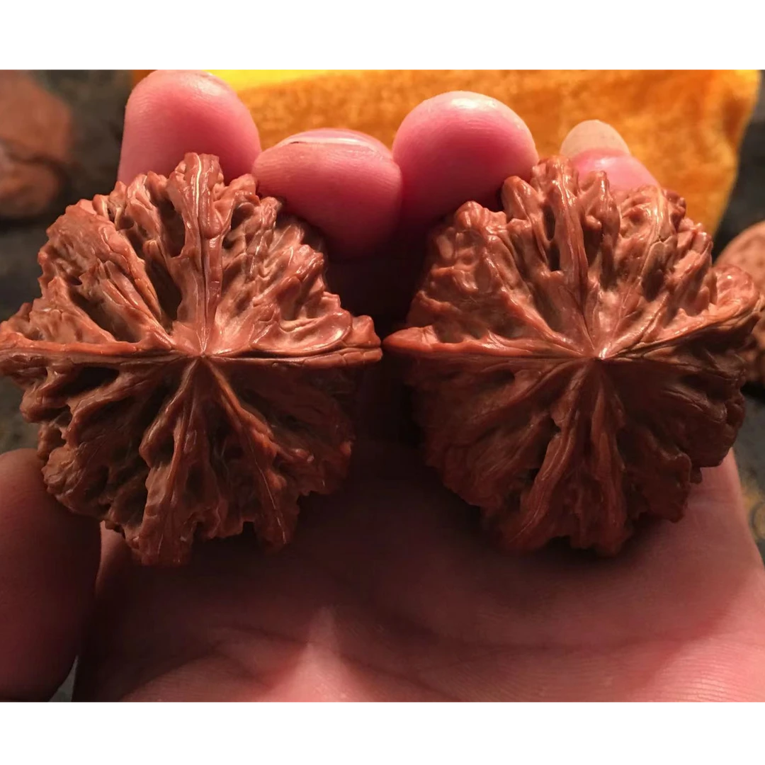 涞水特色文玩核桃手把件