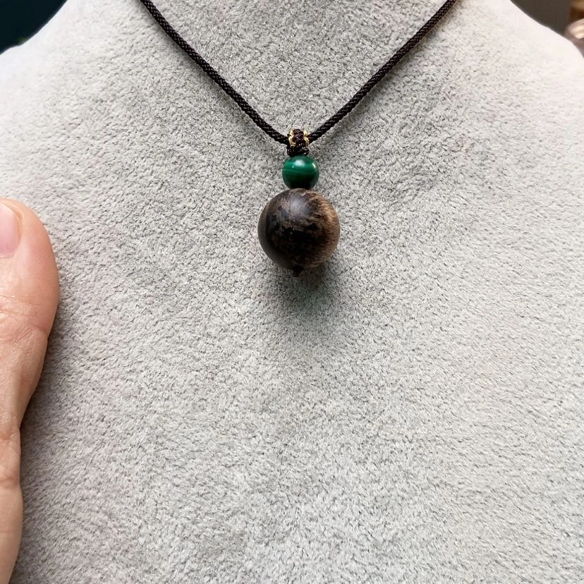【闪购商品】沉香吊坠芽庄黄棋瘤疤