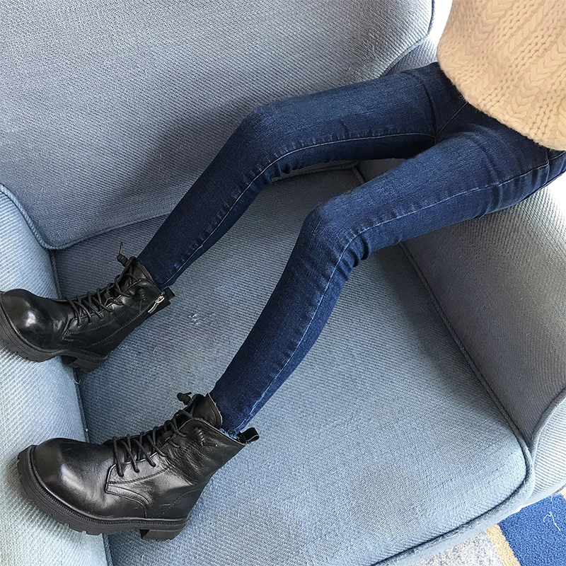 女童小脚裤2024春秋新款韩版洋气修身外穿铅笔裤中大童弹力牛仔裤