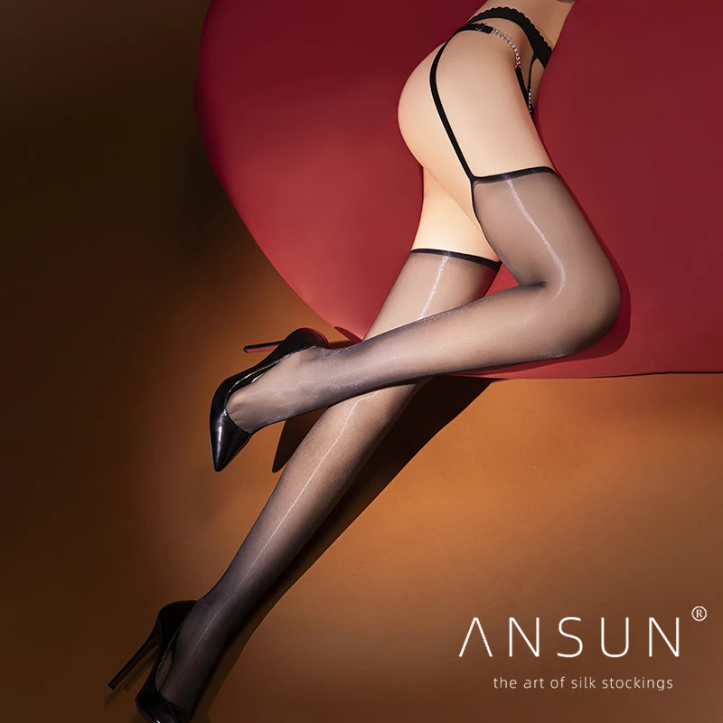 安幸ANSUN「琉璃」超薄极光钻链吊带袜长筒丝袜无痕马油内裤套装