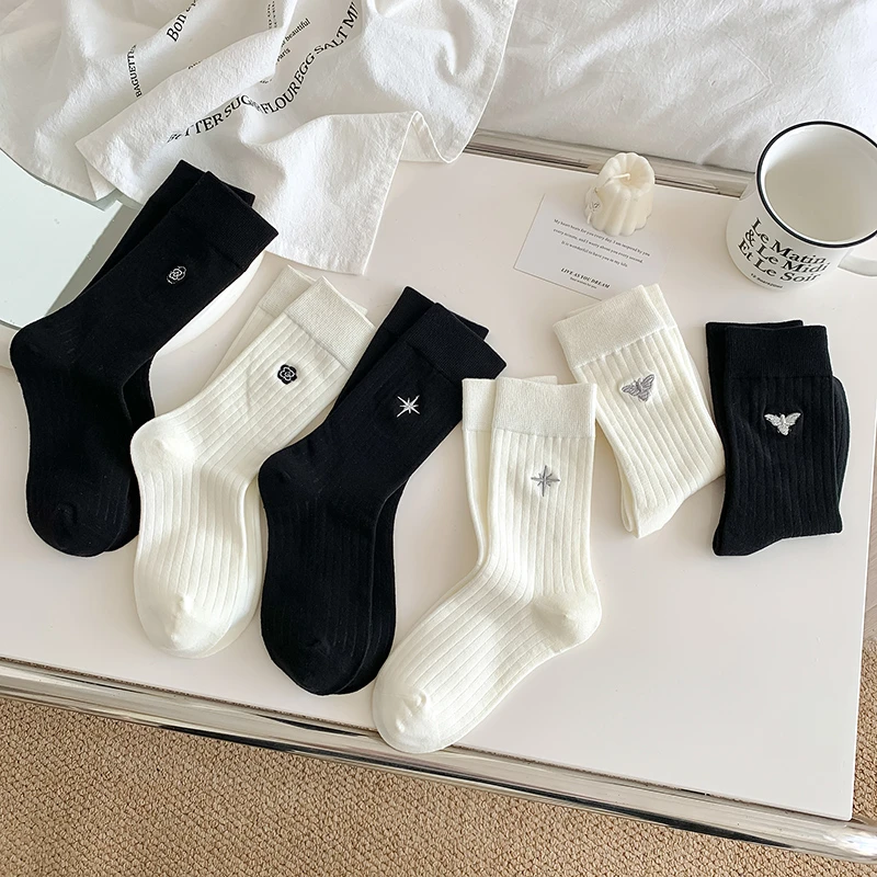 白色袜子女中筒袜纯棉ins潮春夏外穿长筒堆堆袜网红配鲨鱼裤长袜