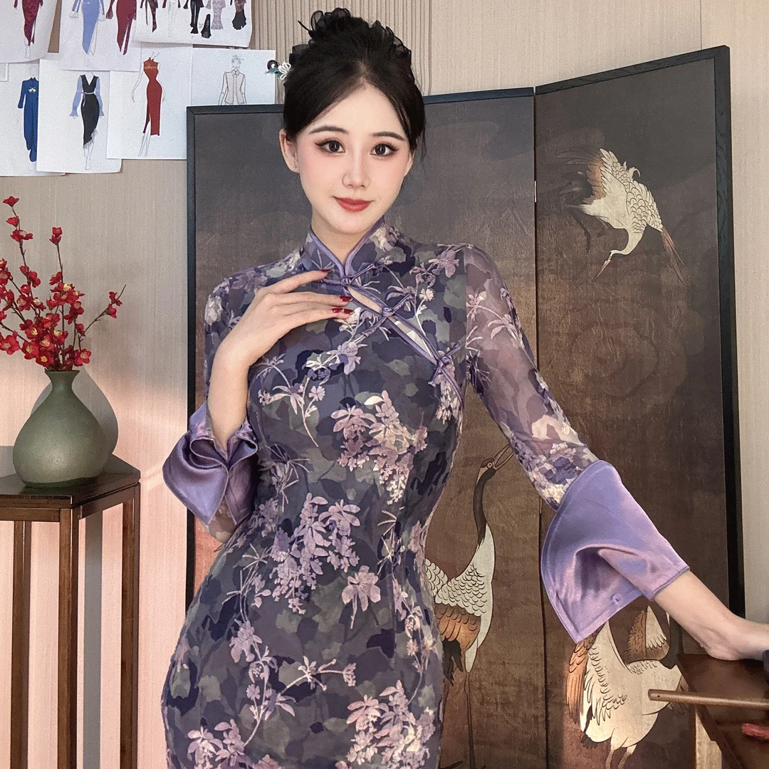 YUN《洛神美人》印花新中式修身优雅长袖女装中国风旗袍设计师