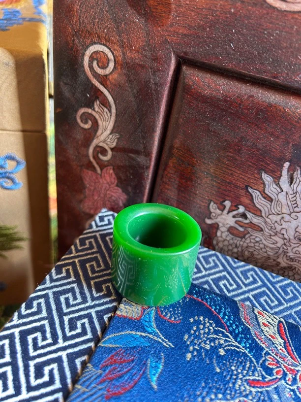 【小杨优选】精品木摆件通用绿扳指02