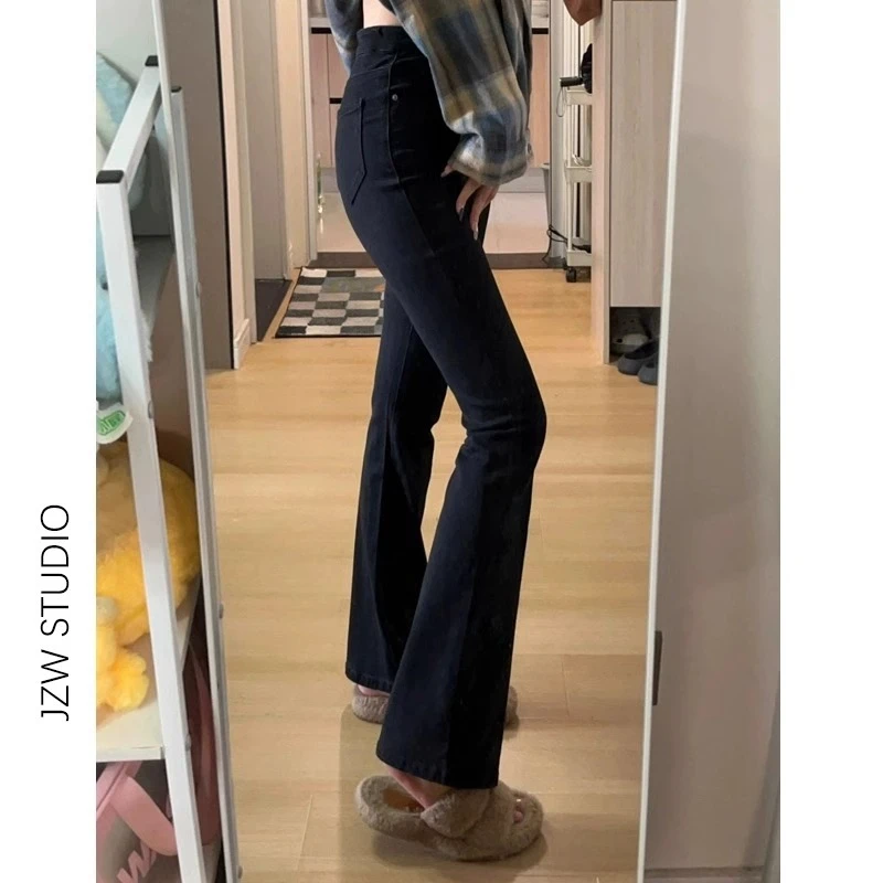 孕妇牛仔裤秋冬季外穿2024新款加绒加厚蓝色高腰显瘦保暖微喇裤子