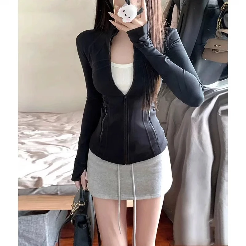 孕妇半身裙夏季外穿休闲辣妹抽绳包臀裙2024薄款高腰a字运动短裙