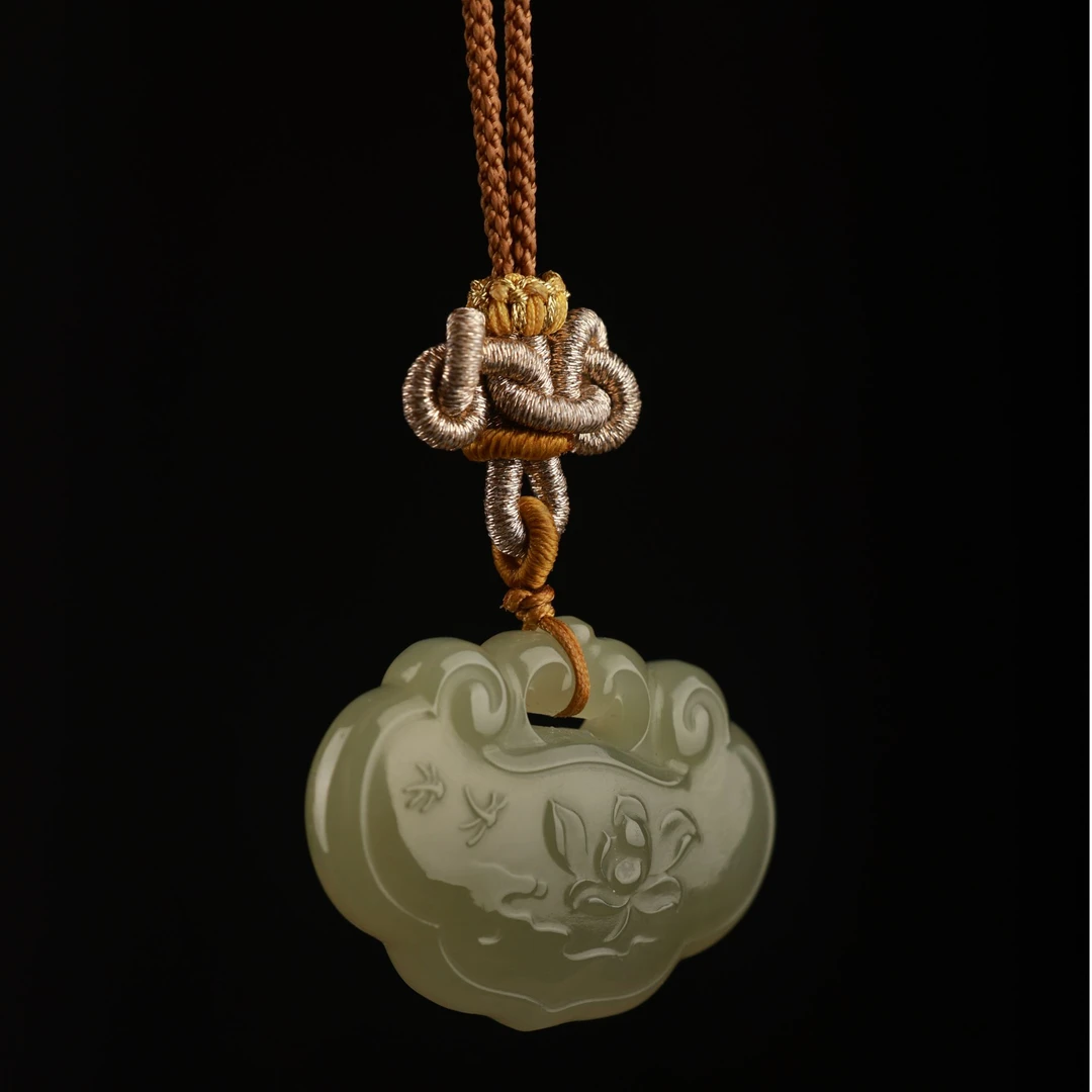 兰瑾 | 和田玉富贵莲花锁吊坠35.6*25.4*10.8-直播专属