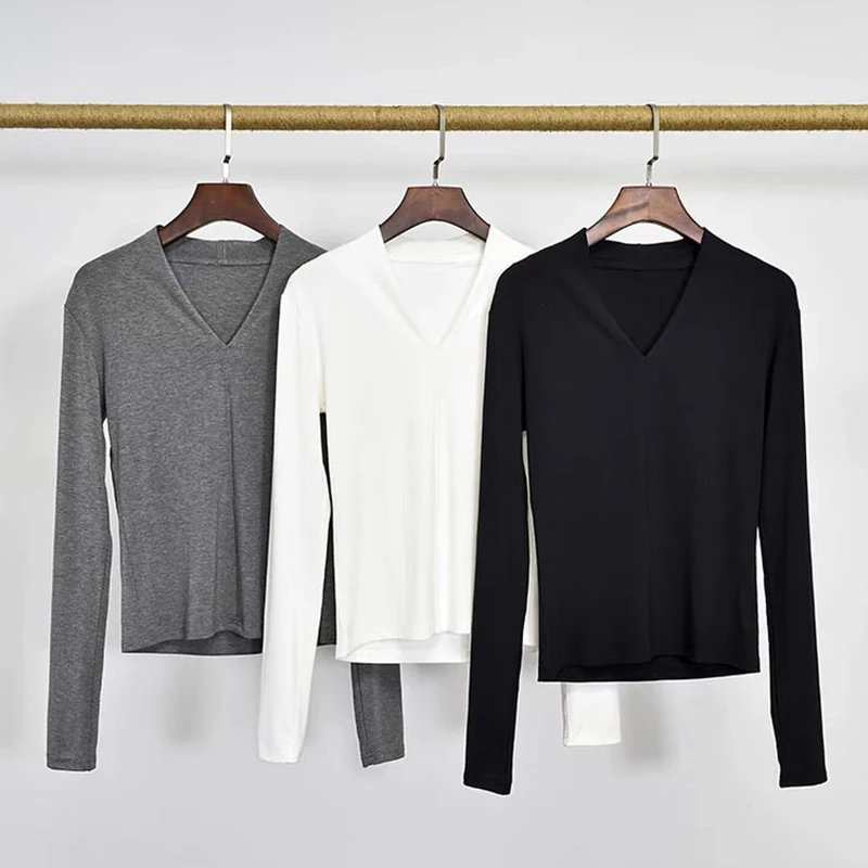 【未羽】2023春季小V领长袖T恤女打底衫修身显瘦内搭弹力个性上衣