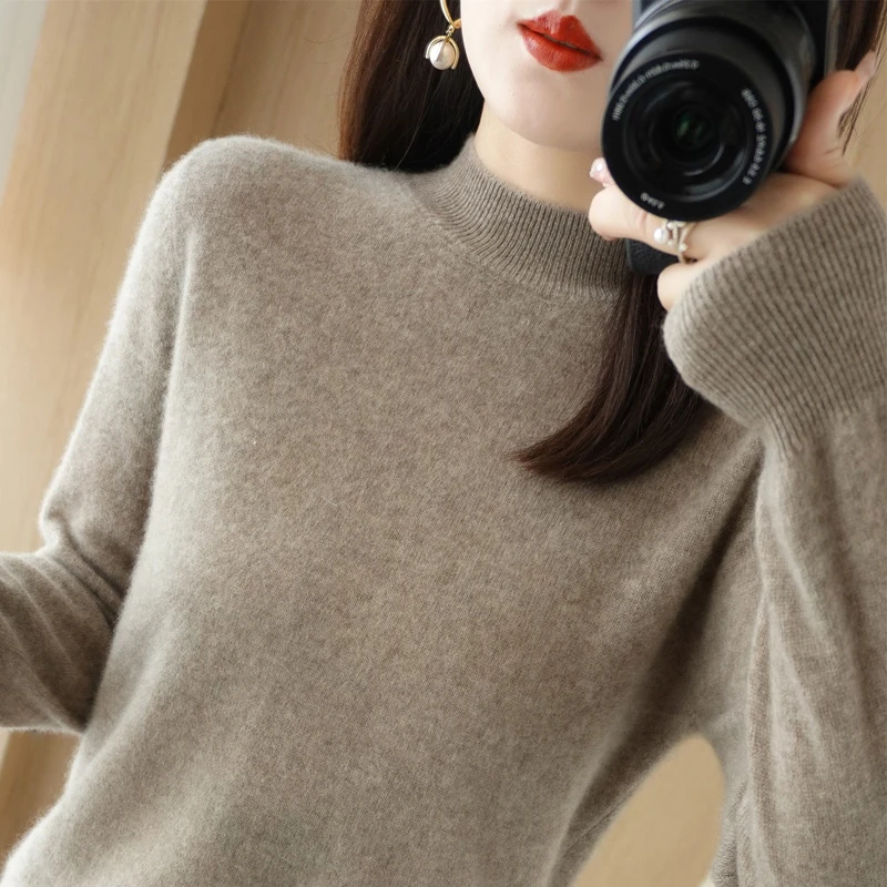 2024秋冬新款半高领针织衫女长袖显瘦纯色套头打底衫宽松厚毛衣