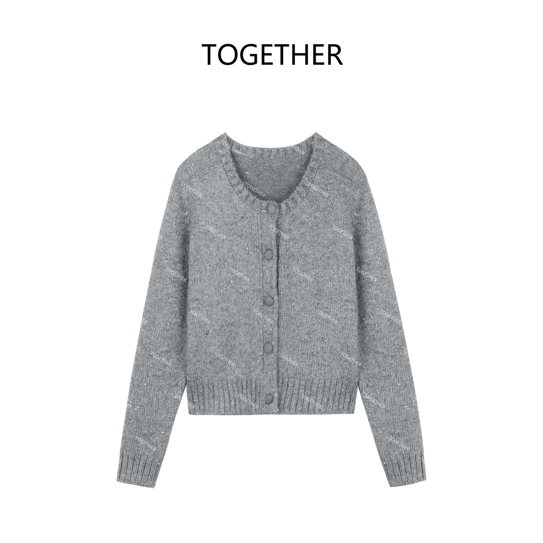 【Together】 · 初晴 · 秋冬圆领设计感亮片开衫长袖毛衣#W1651