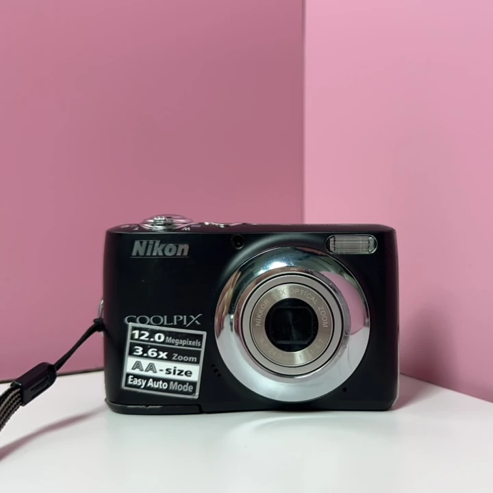 9新 Nikon/尼康 L22黑色面包机CCD数码相机数码相机