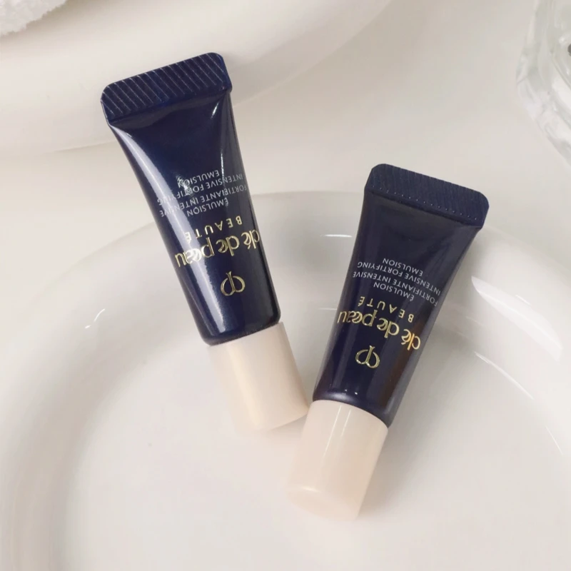 【菁菁】肌肤之钥光采赋活夜间修护乳 5ml*3瓶