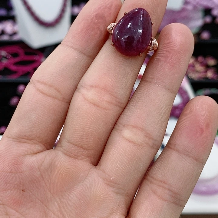红宝石戒指未镶嵌