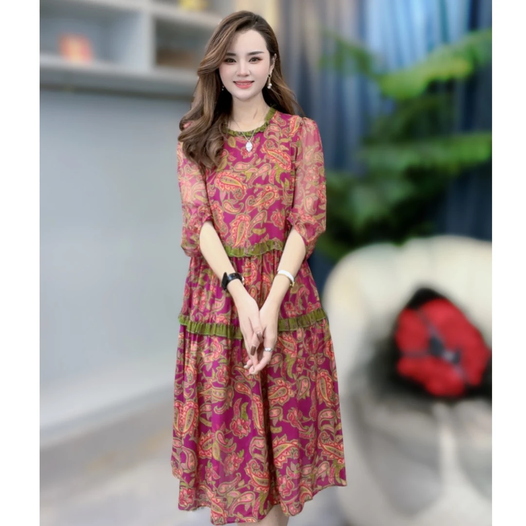 《静静心选》紫红色短款宽松版一粒扣真丝印花连衣裙 90310