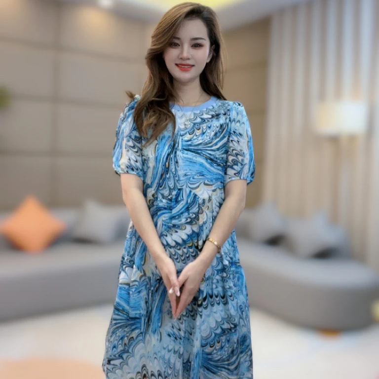 《静静心选》短款圆领蓝色羽翼减龄真丝连衣裙 90222