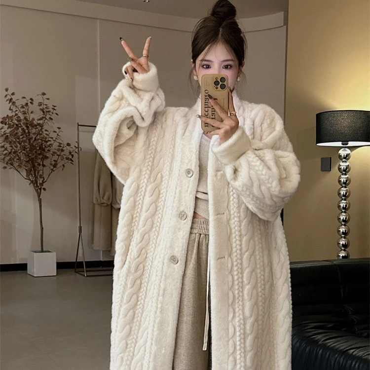 2023新款环保时尚外套女冬季设计风时尚一体韩版大衣长款洋气大衣