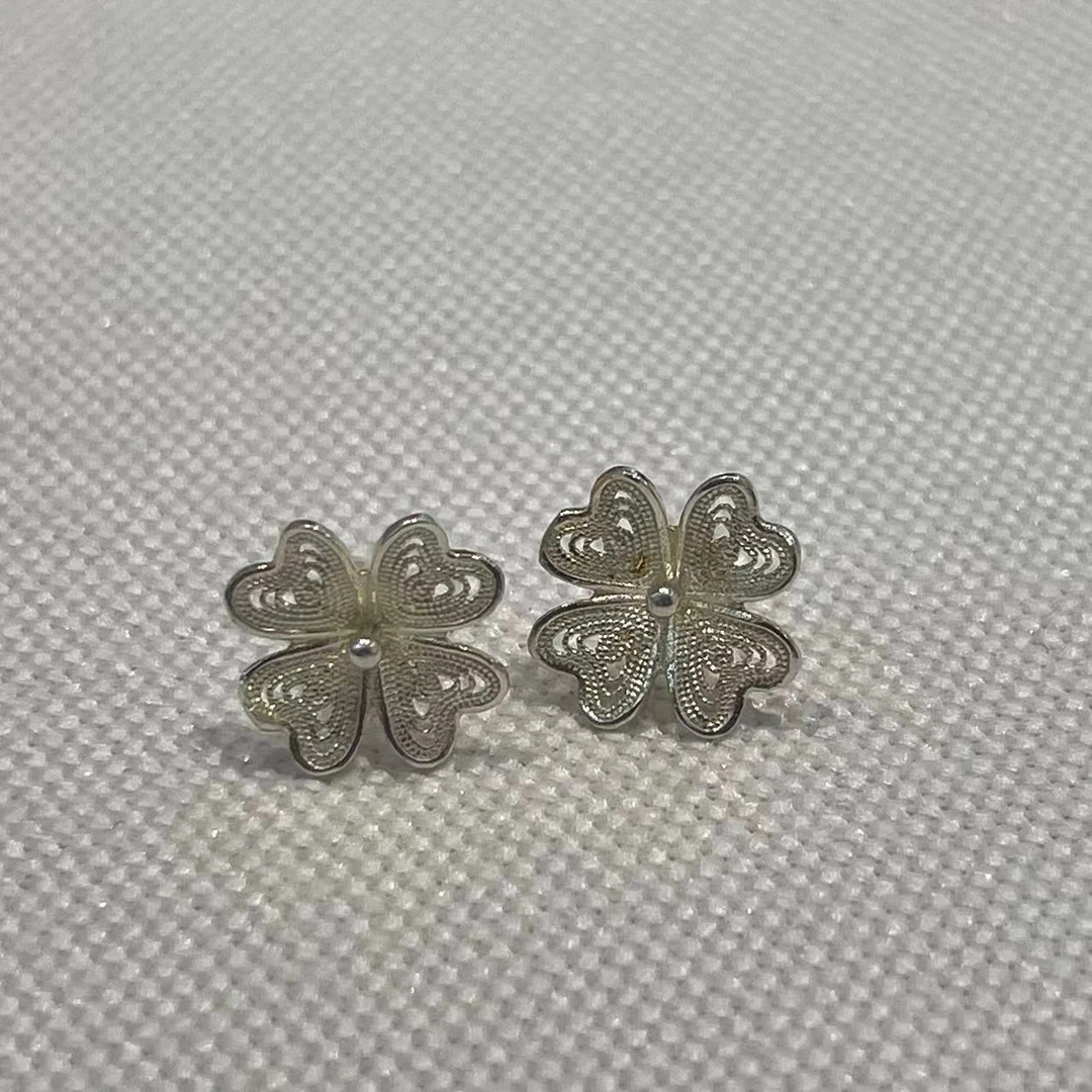 足银耳饰 L7088C  足银四叶草爱心耳钉（惊喜+SZ+JZ）