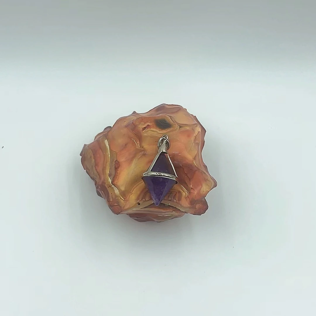 天然紫水晶特色吊坠 D382—多样性发