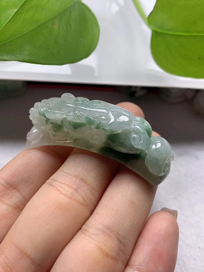 缅甸天然翡翠A货飘花手牌53/13.7/13.6