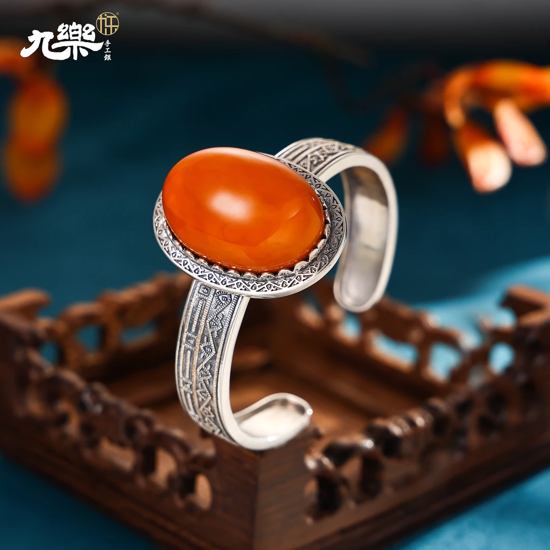 九乐复古几何纹蛋面老蜡手镯120