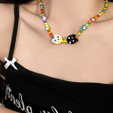 卡通猫猫彩色串珠项链小众设计感个性百搭锁骨链可爱彩色少女配饰