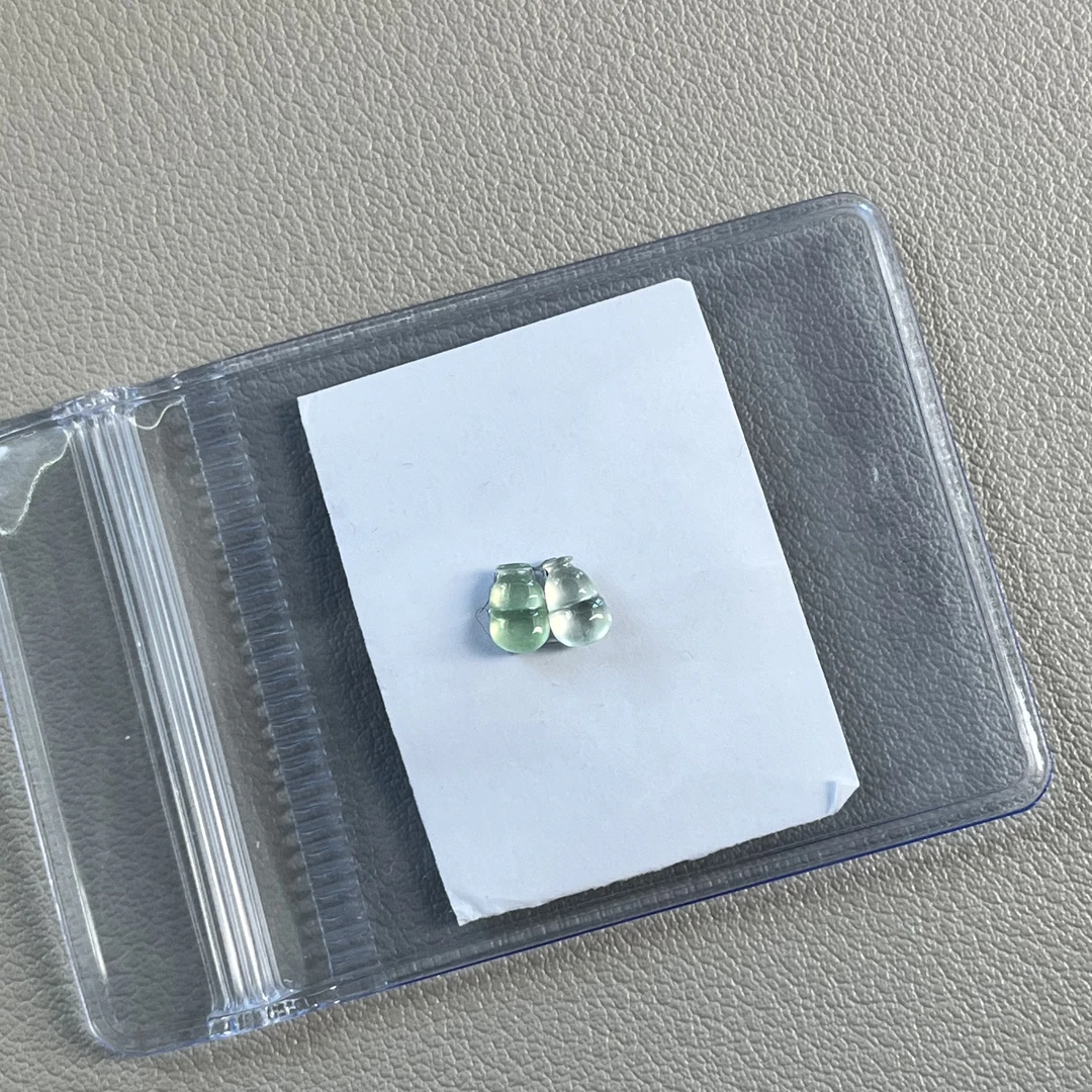 天然A货缅甸翡翠未镶嵌葫芦