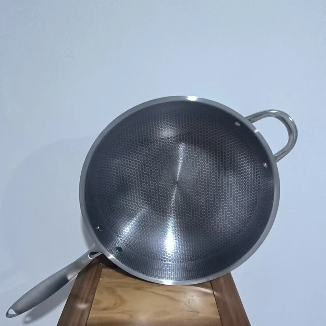 不锈钢蜂窝炒锅耐用不粘锅
