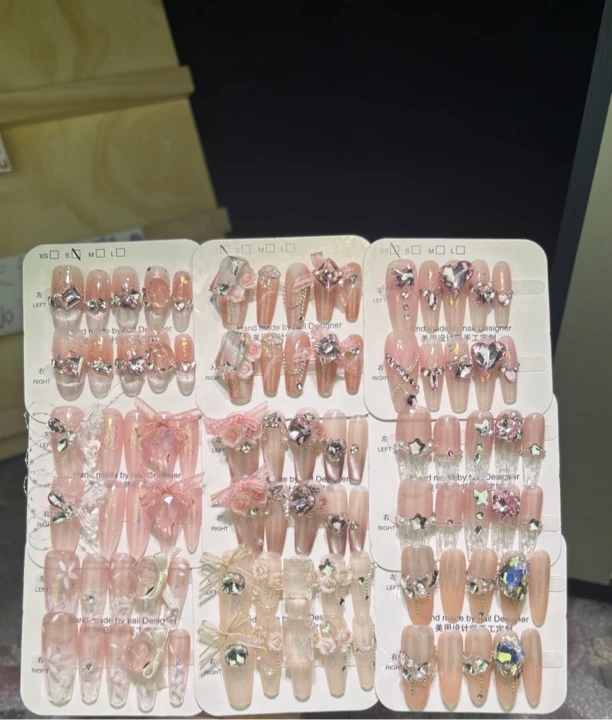 【新号福利】孤品穿戴甲 三单飞微瑕no退no换 无工具包介意慎拍