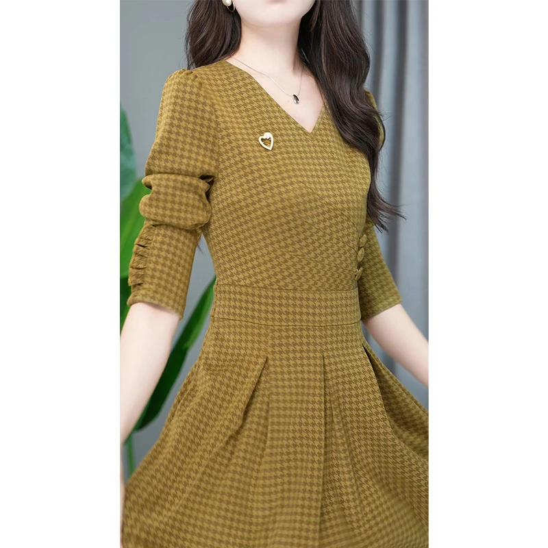 YSYC YS-23B57-6     春秋洋气修身收腰气质秋季长袖连衣裙