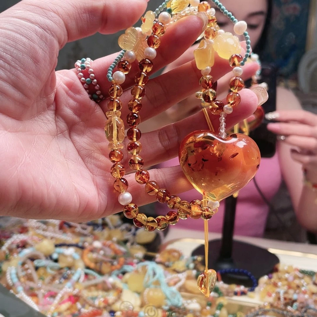 【闪购商品】琥珀颈饰未镶嵌