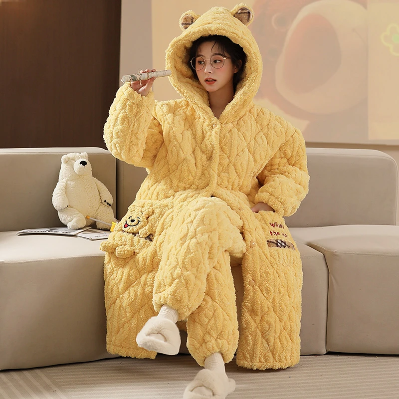 三层夹棉加厚睡袍冬季法兰绒睡衣女士卡通可爱珊瑚绒家居服 8980