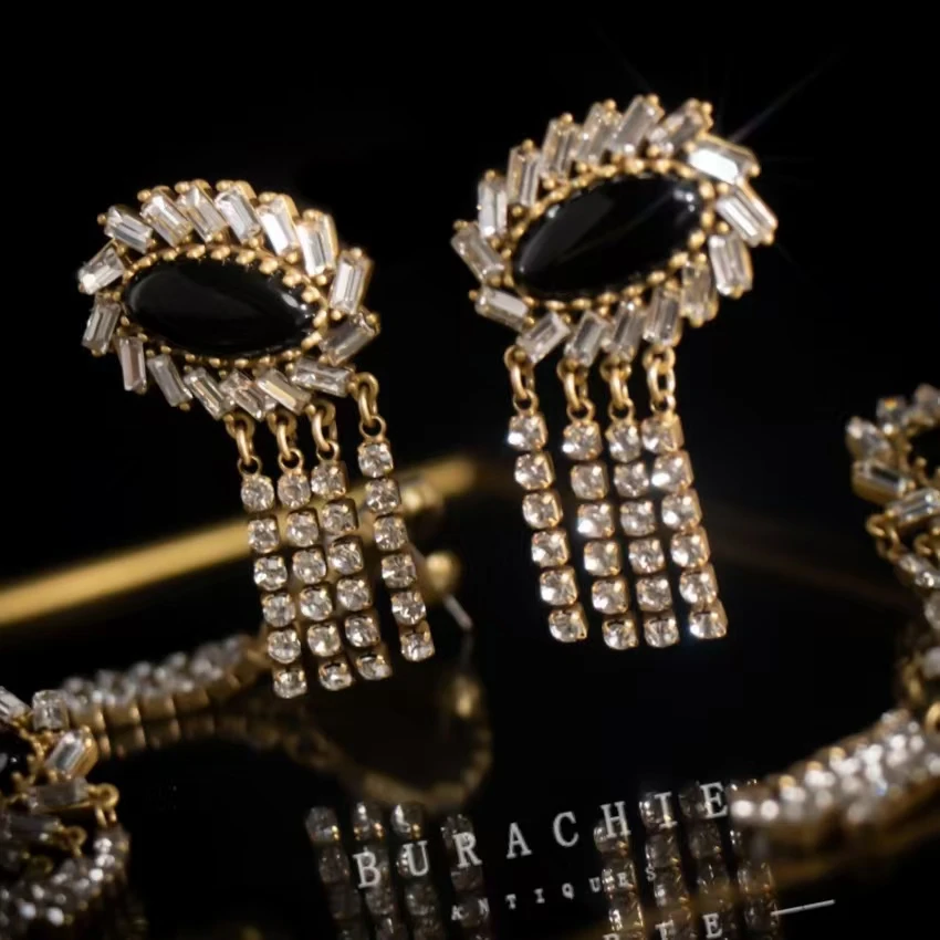 铜合金仿水晶耳饰 【9818】周年珍藏英｜经典原标克拉款CrownFrett