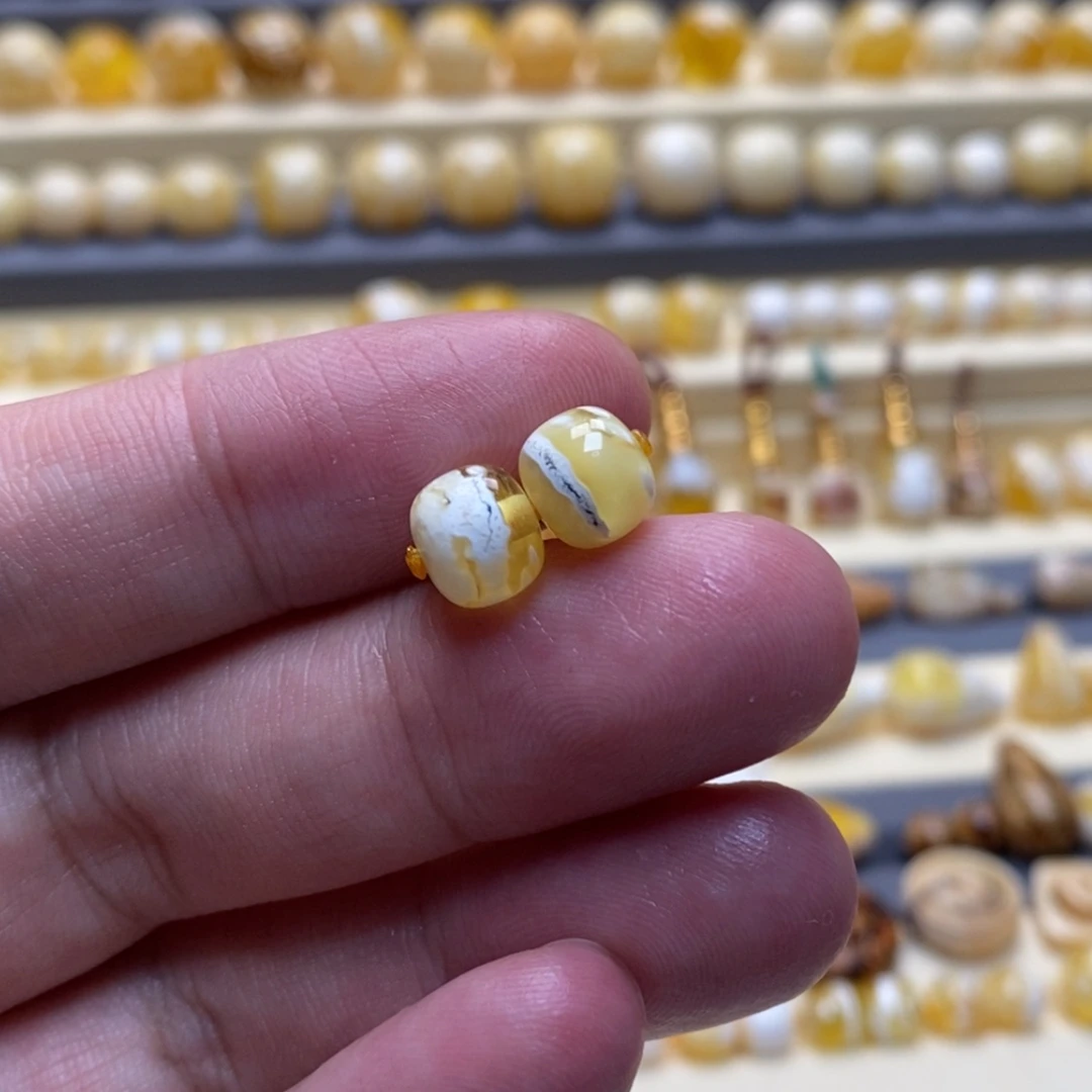 【闪购商品】琥珀珠宝奇石未镶嵌?*