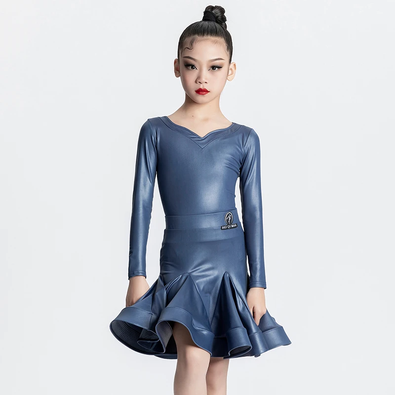 新款拉丁舞专业比赛服女童规定服演出表演舞蹈裙分体高级长袖套装