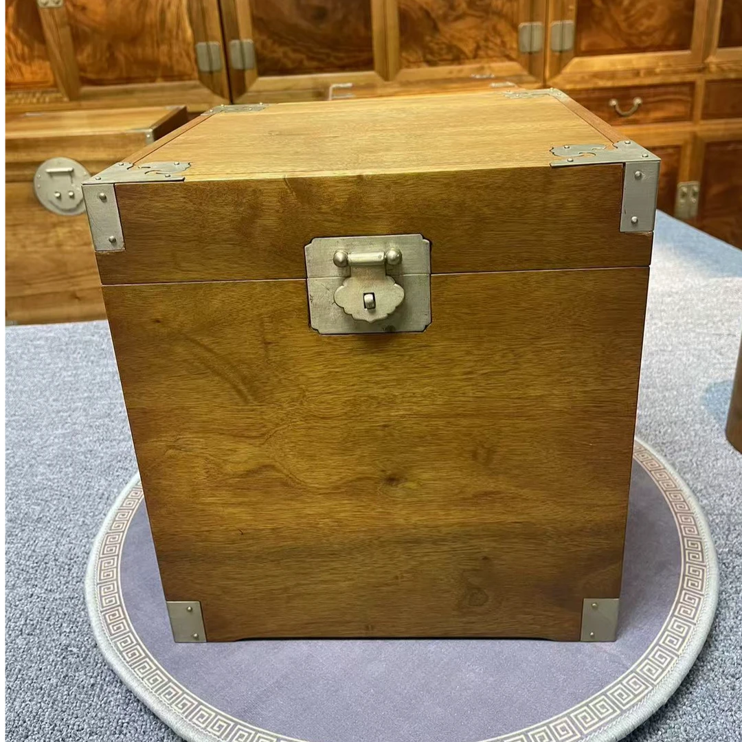 金丝楠木正宗明代拆房老料储存箱存酒箱