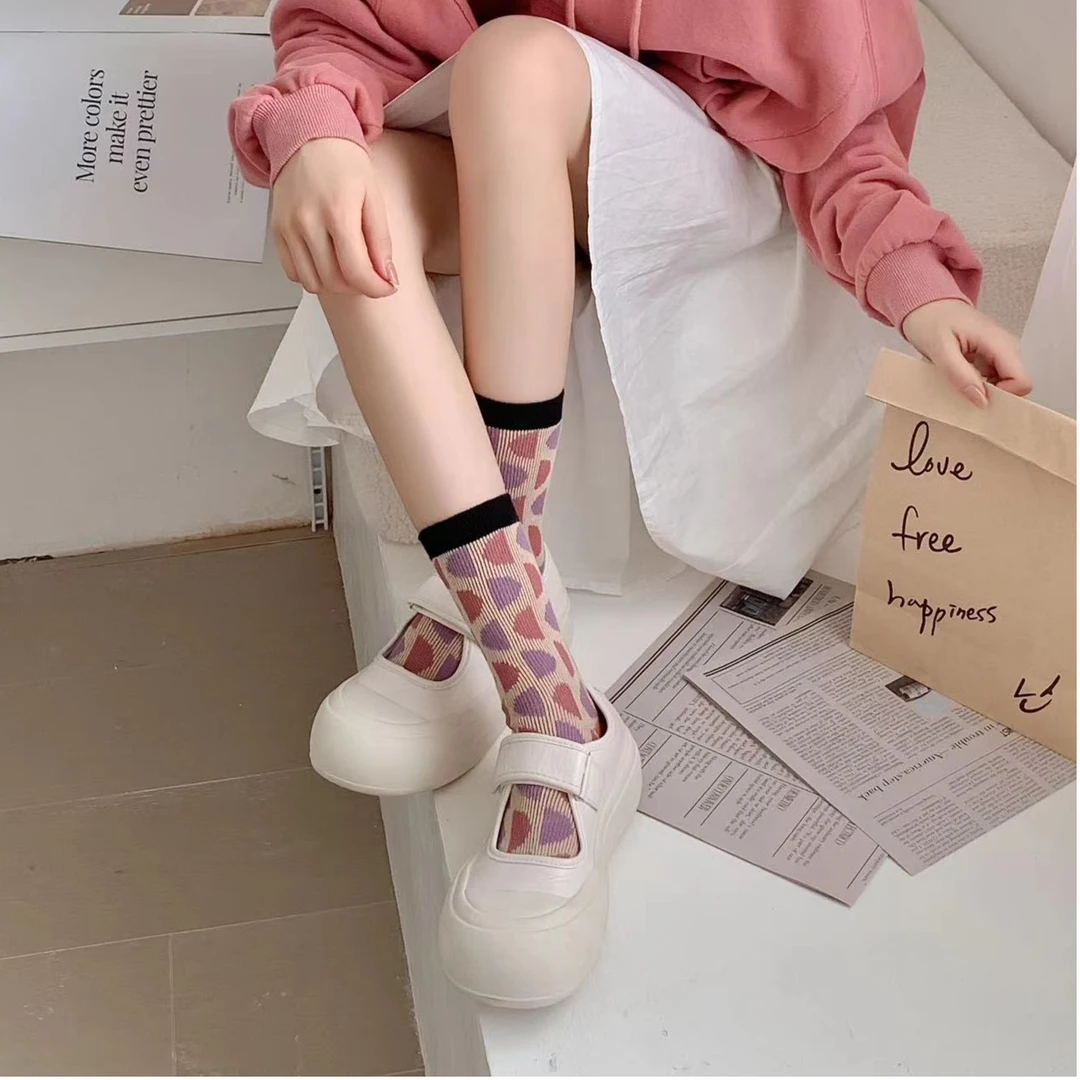 90910女款复古中高筒保暖百搭袜子