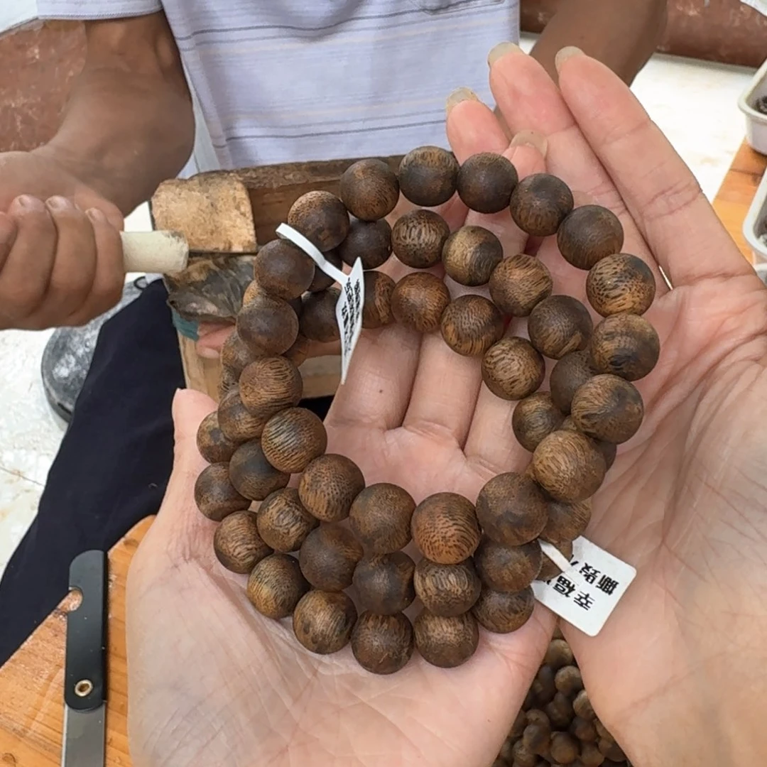 沉香手串油叶子单圈卡1.2，11克多样性发一条