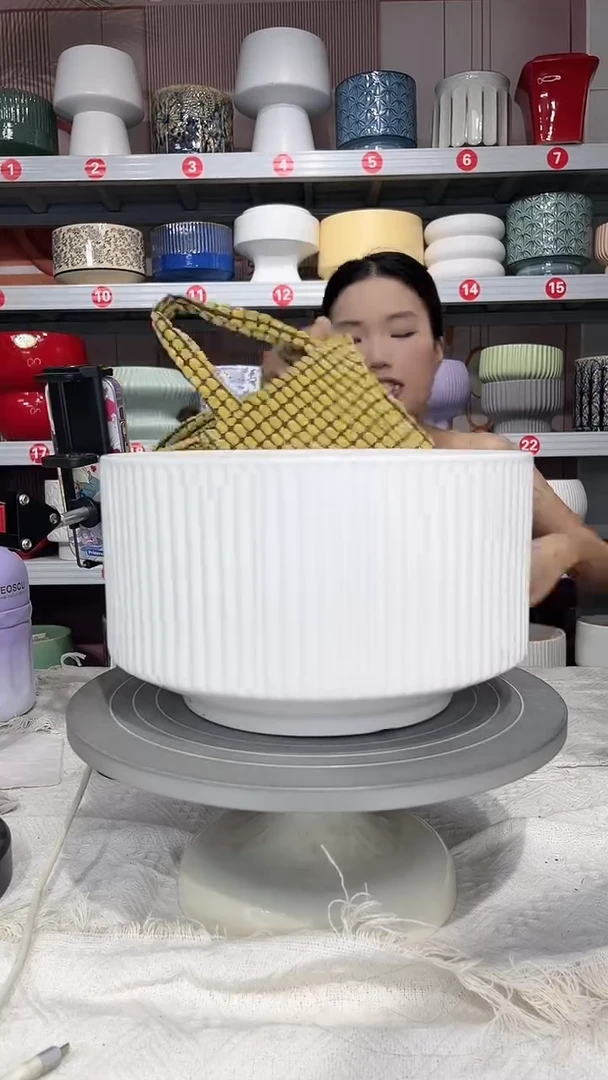 【闪购商品】陶瓷20CM以下新竖纹白大25*15瑕疵