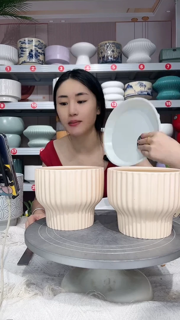 【闪购商品】陶瓷20CM以下竖粉小13*11.5高两个