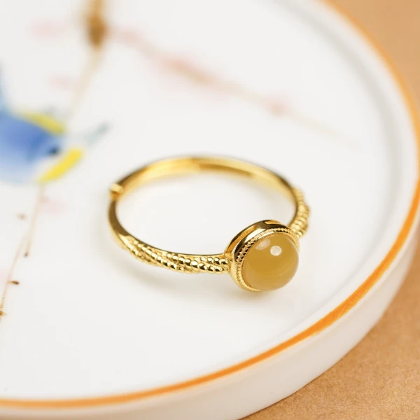 和田玉女士糖玉精美灵巧高雅秀气戒指开口戒气质轻奢小众百搭国风