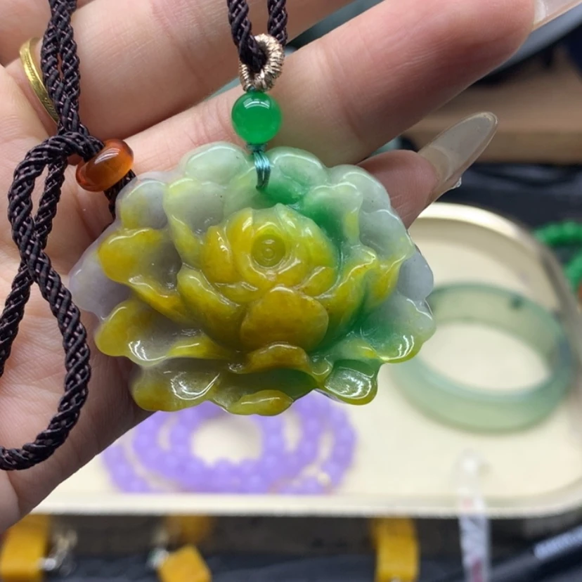 【闪购商品】翡翠颈饰未镶嵌吊坠