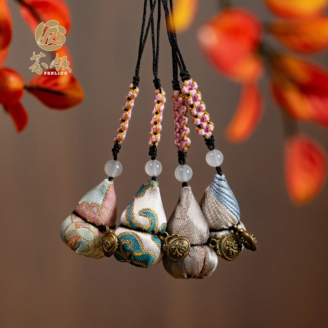 芬领-迷你葫芦香囊合集桑蚕丝宋锦迷你葫芦香囊挂坠真丝挂件FQ435