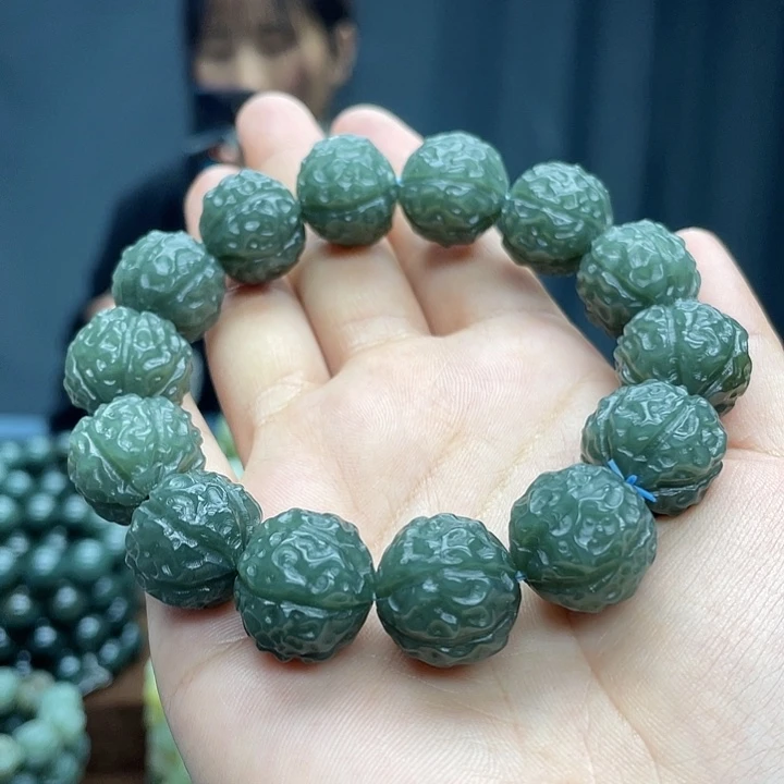 和田玉颈饰未镶嵌卡16