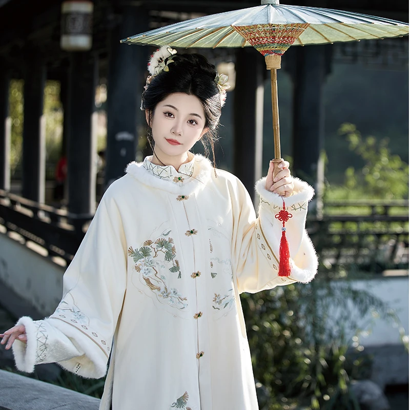 菁荷【岁寒三友】明制圆领长袄立领短衫马面裙原创汉服套装